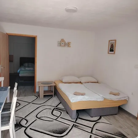 Apartman Aurora